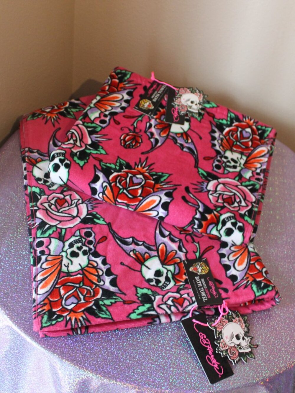Ed Hardy Pink Tattoo Print Large Bath Towels NWT